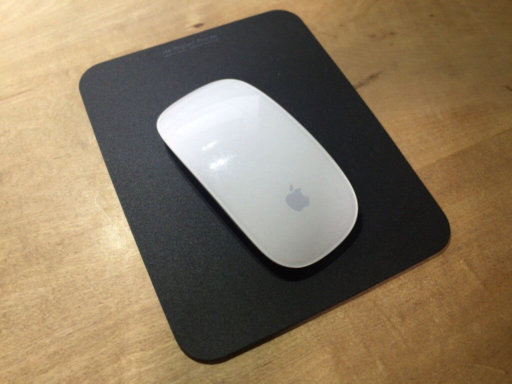 Apple純正マウス マウスパッド付き